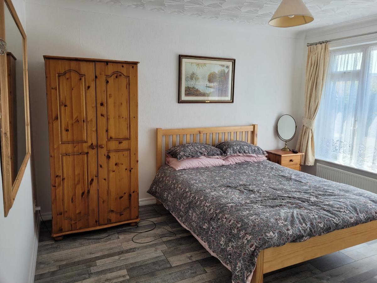 Sandy Retreat Worle Екстериор снимка